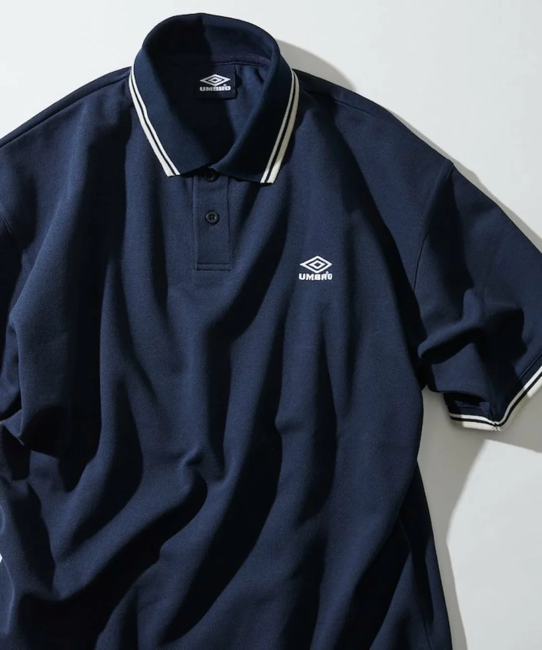 FREAK’S STORE × UMBRO 別注 Tee 2025 SSが発売 (フリークスストア アンブロ)