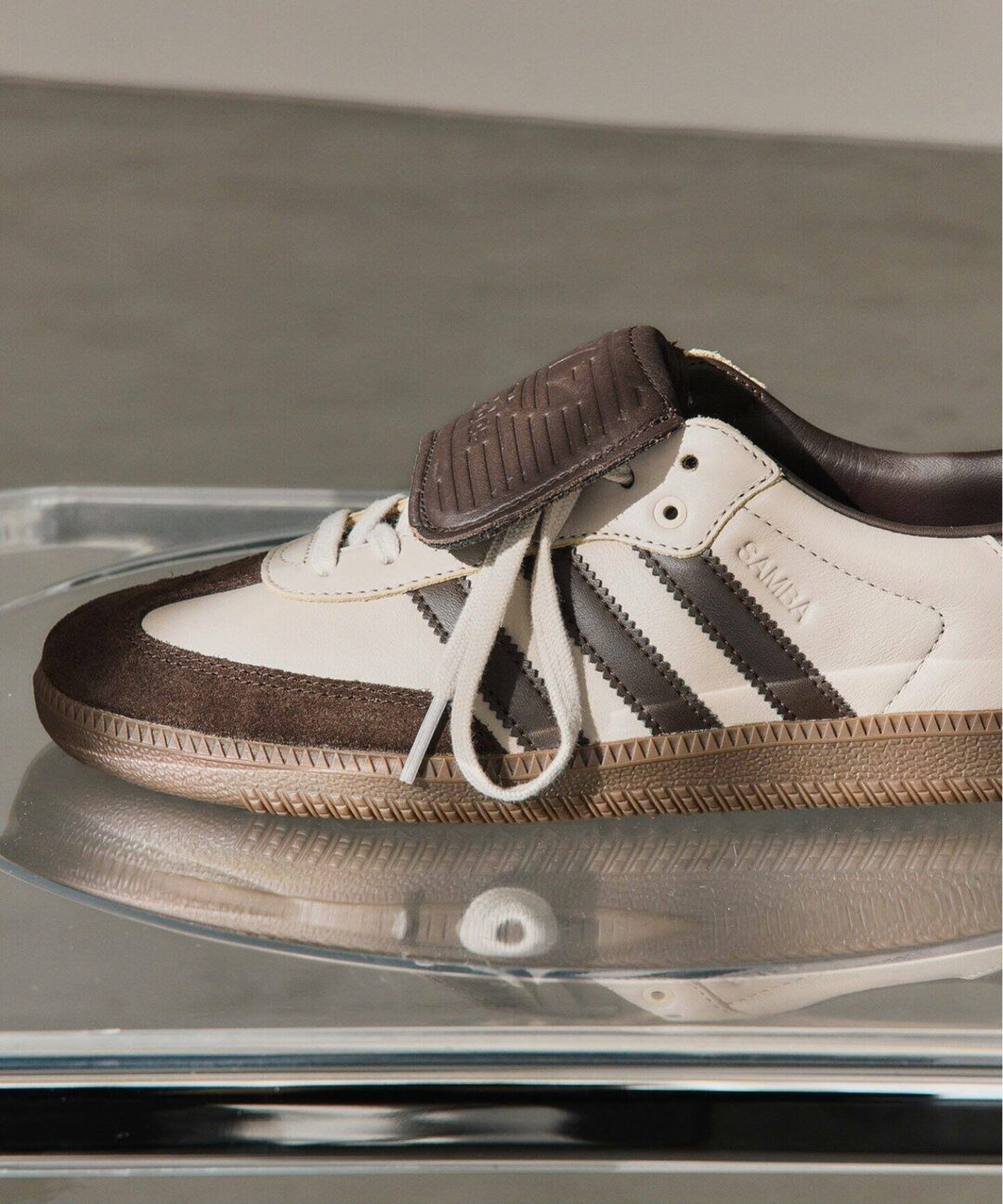 【2025年 4月下旬 発売】adidas Originals SAMBA Long Tongues for EDIFICE/IENA “Beige” (アディダス オリジナルス サンバ ロングタン フォー イエナ/エディフィス “ベージュ”) [JQ6169]