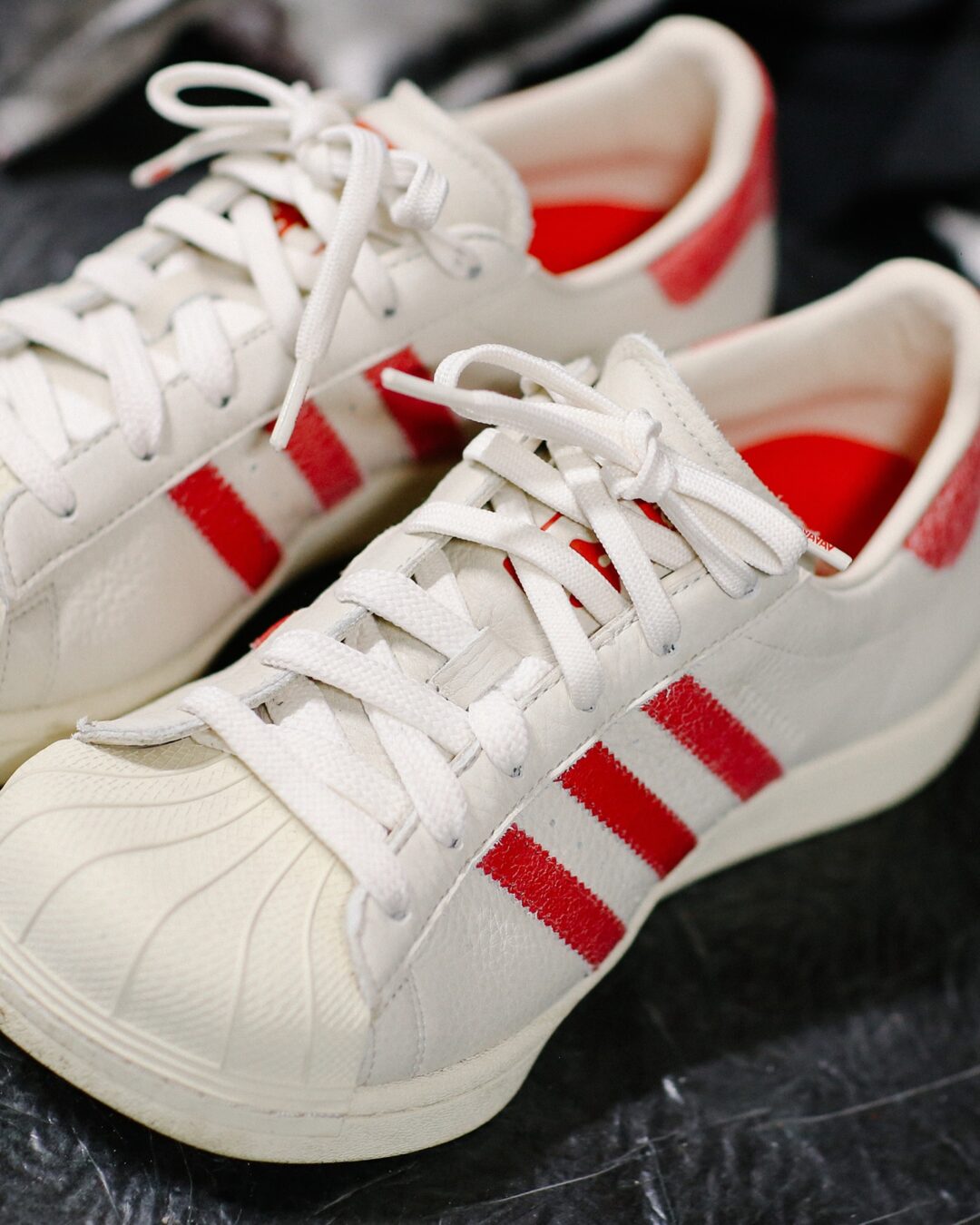 【2025年 発売予定】AVAVAV × adidas Originals Modified Superstar &  Moonrubber Megaride (アヴァヴァヴ アディダス オリジナルス スーパースター ムーンラバー メガライド)