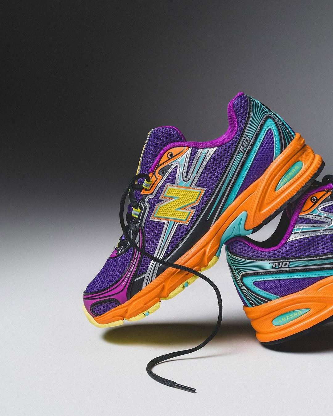 【2025年 発売】New Balance U740 MC2 “Purple Fuchsia/Sun Glow” (ニューバランス) [U740MC2]