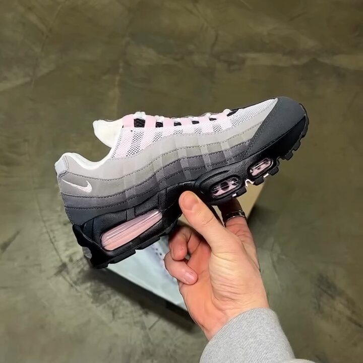 【2025年 夏 発売予定】NIKE AIR MAX 95 BIG BUBBLE “Black/Pink Foam” (ナイキ エア マックス 95 ビッグバブル “ブラック/ピンクフォーム”) [HJ5996-001]